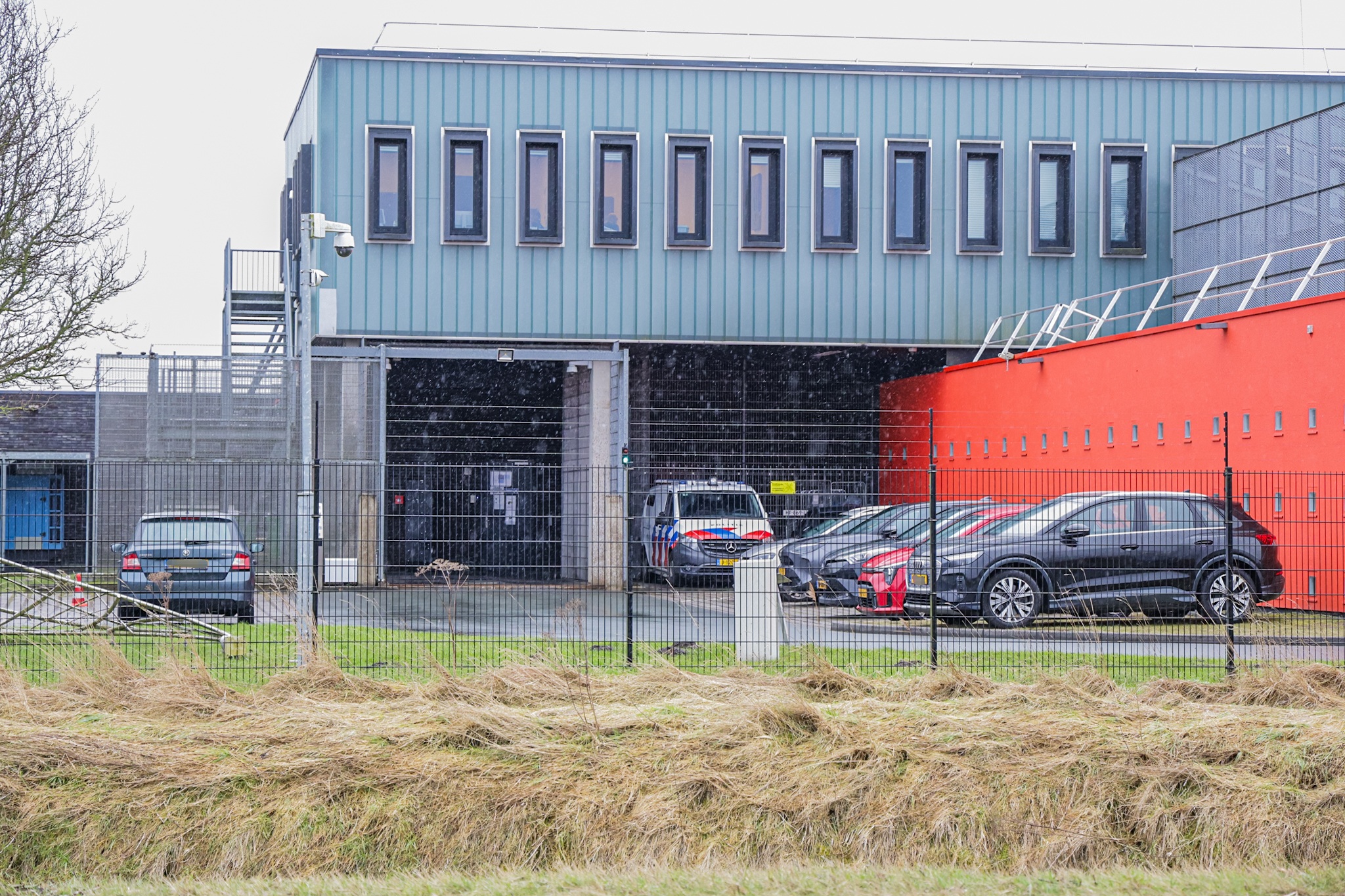 OM: geen verband politieoptreden en overlijden man in cel