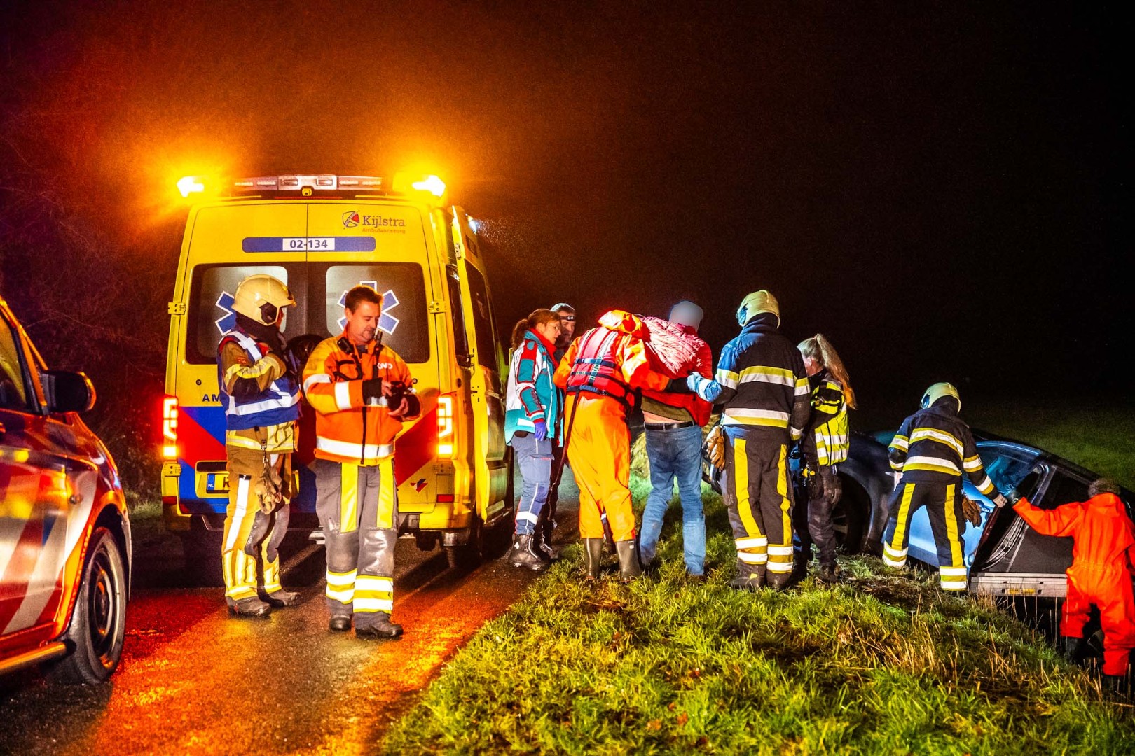 Bestuurder aangehouden na voertuig te water