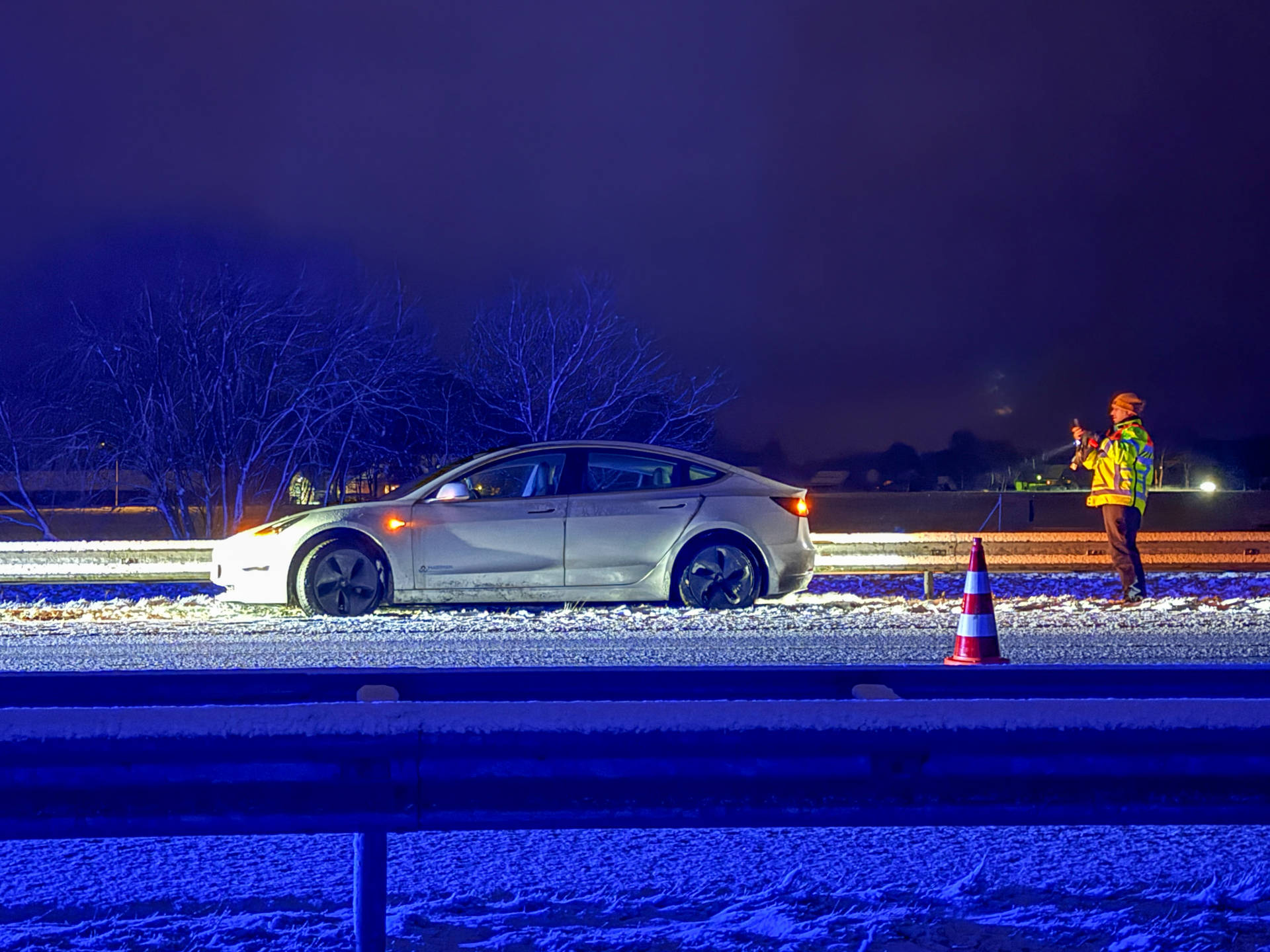 Auto in de spin door gladheid