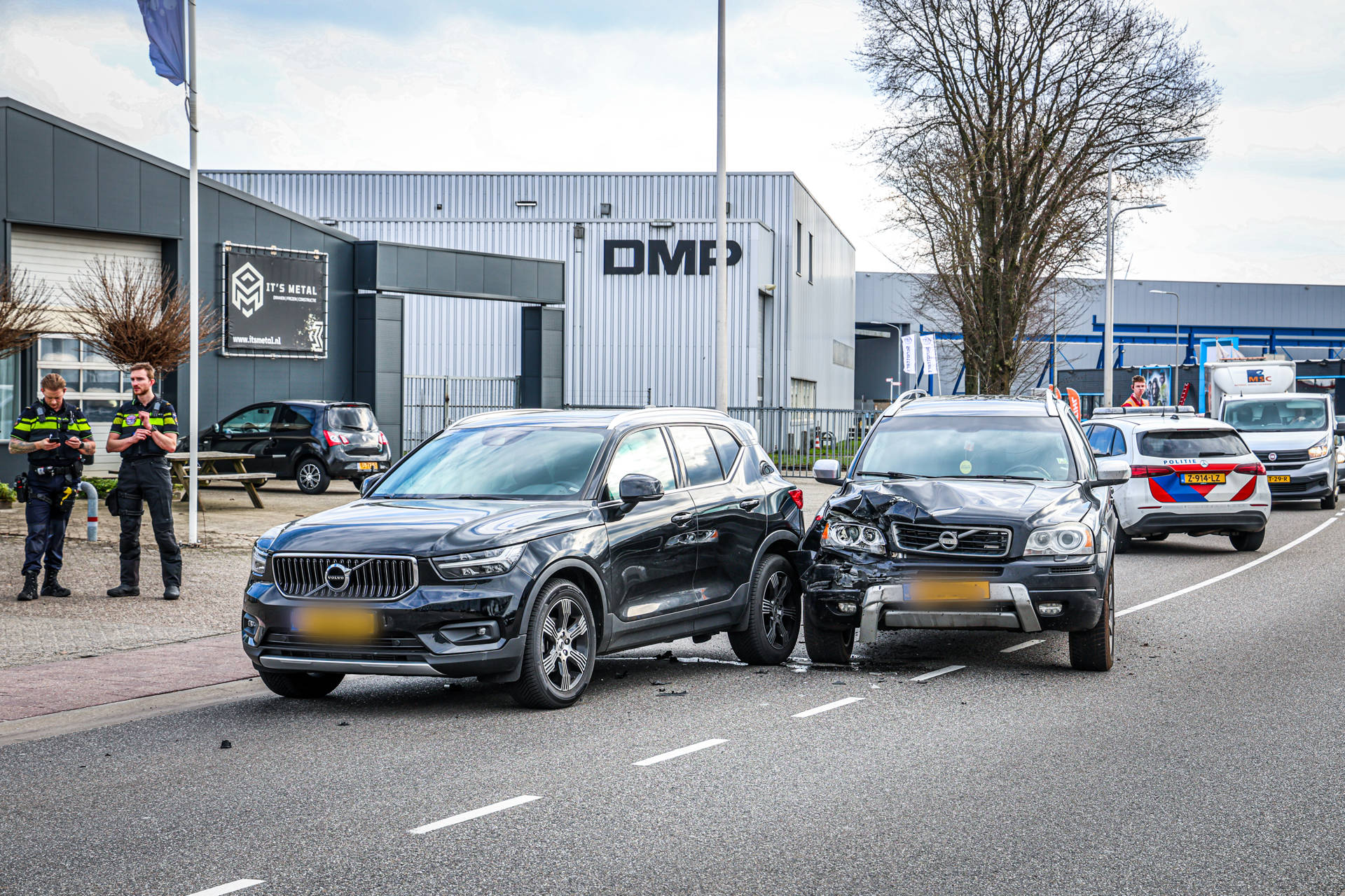 Drie auto’s betrokken bij kop-staartbotsing