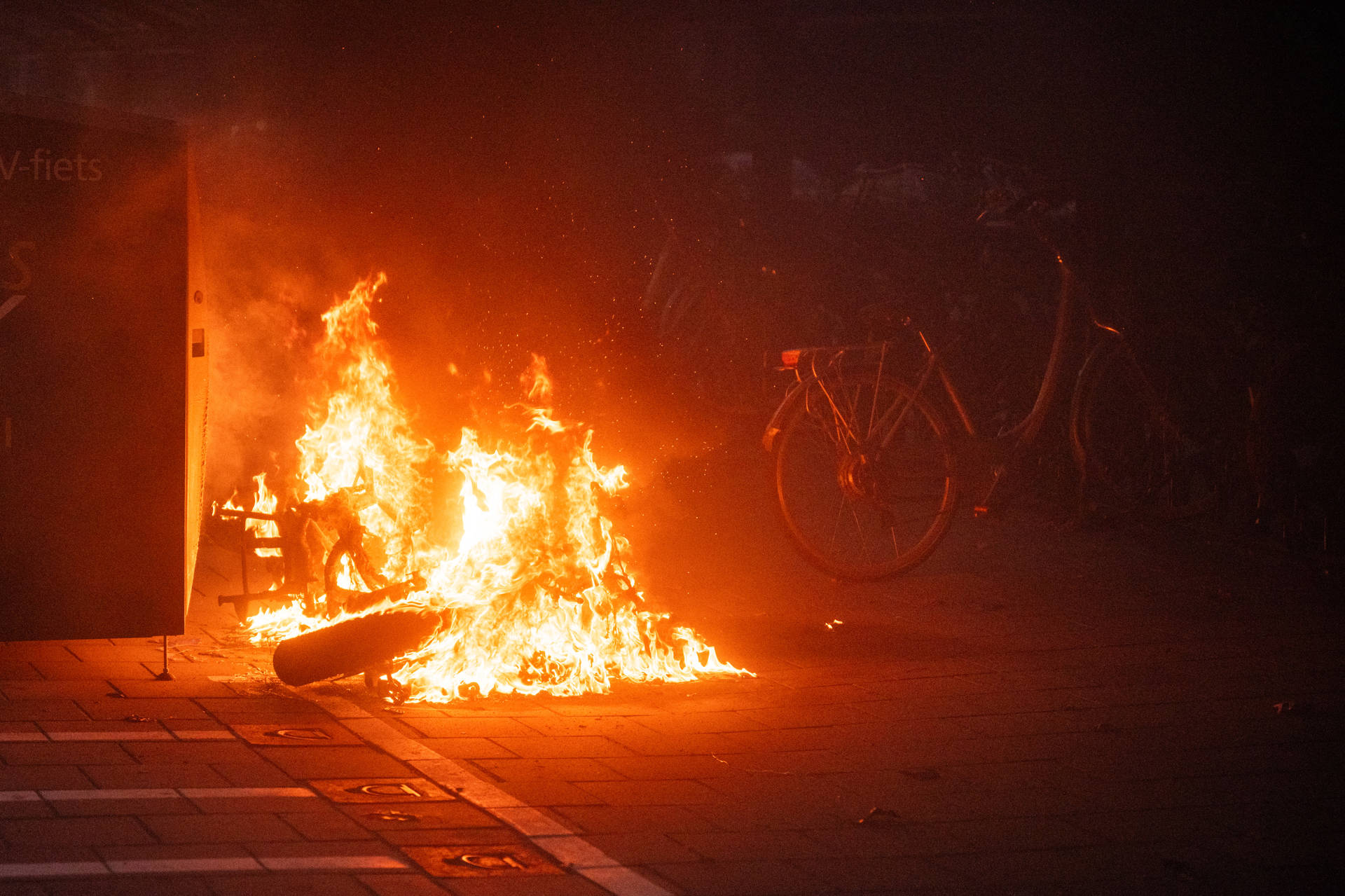 Scooter uitgebrand op station, opnieuw brand in korte tijd