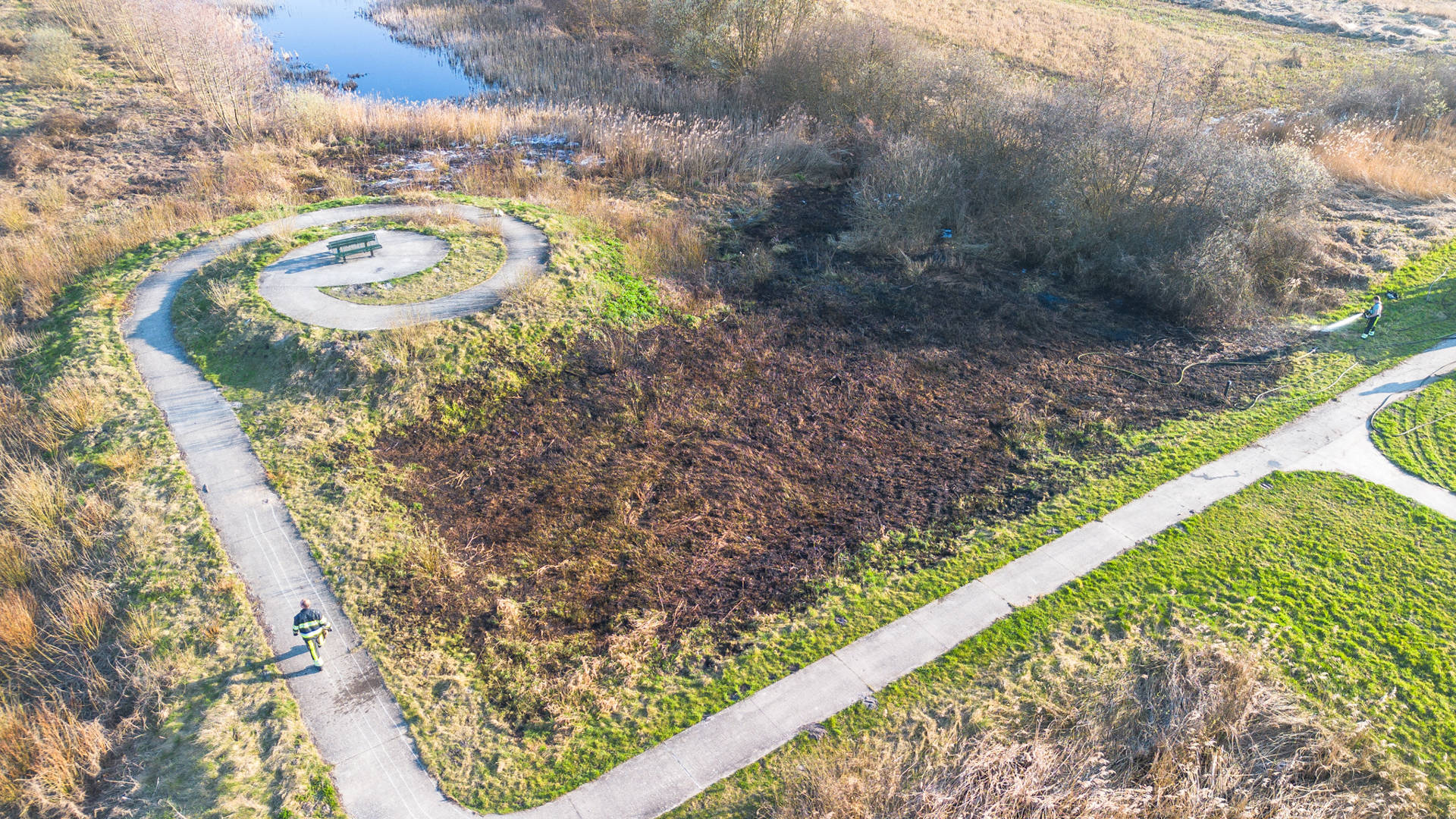 Natuurbrand snel onder controle door brandweer