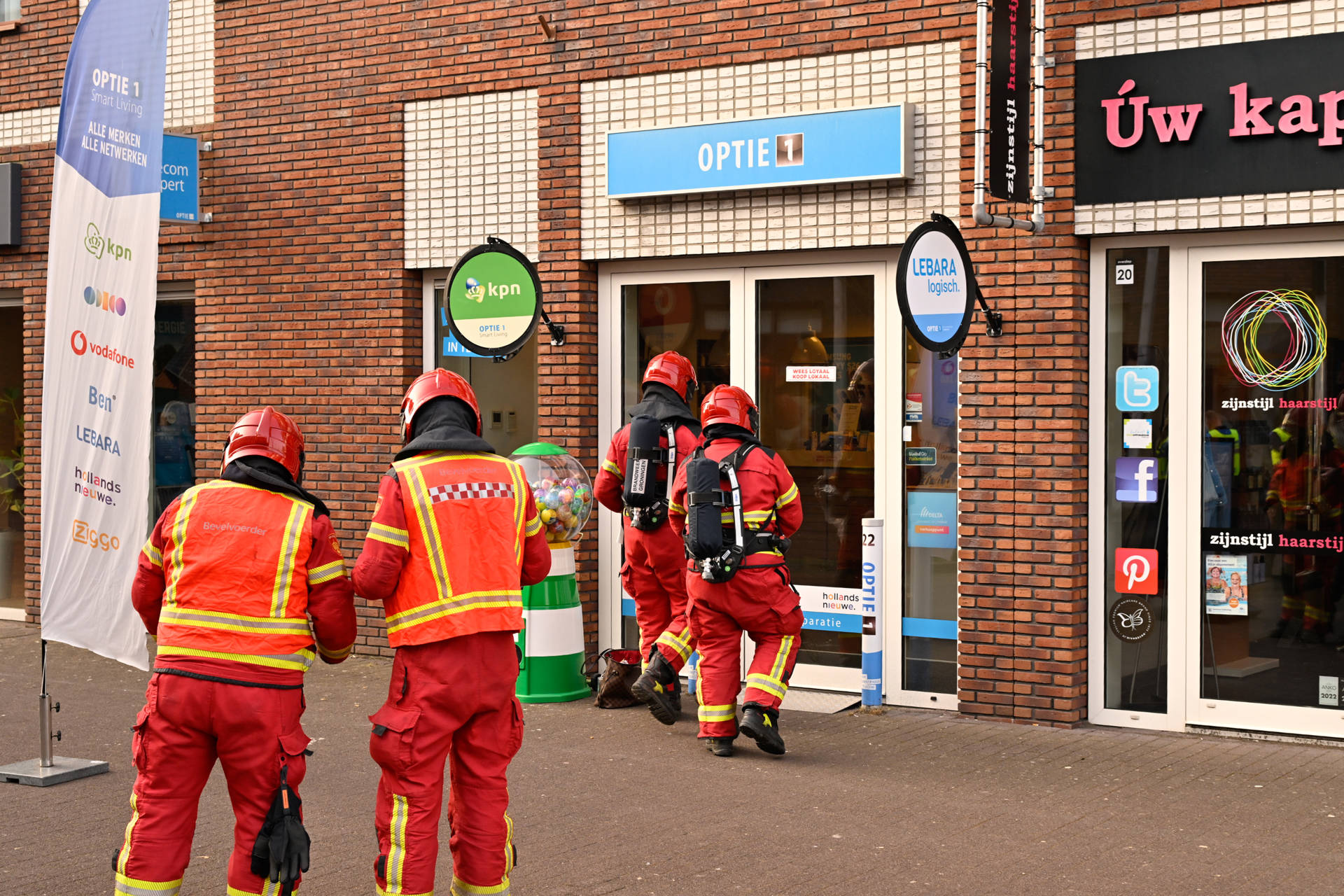 Vreemde lucht waargenomen in telecomwinkel