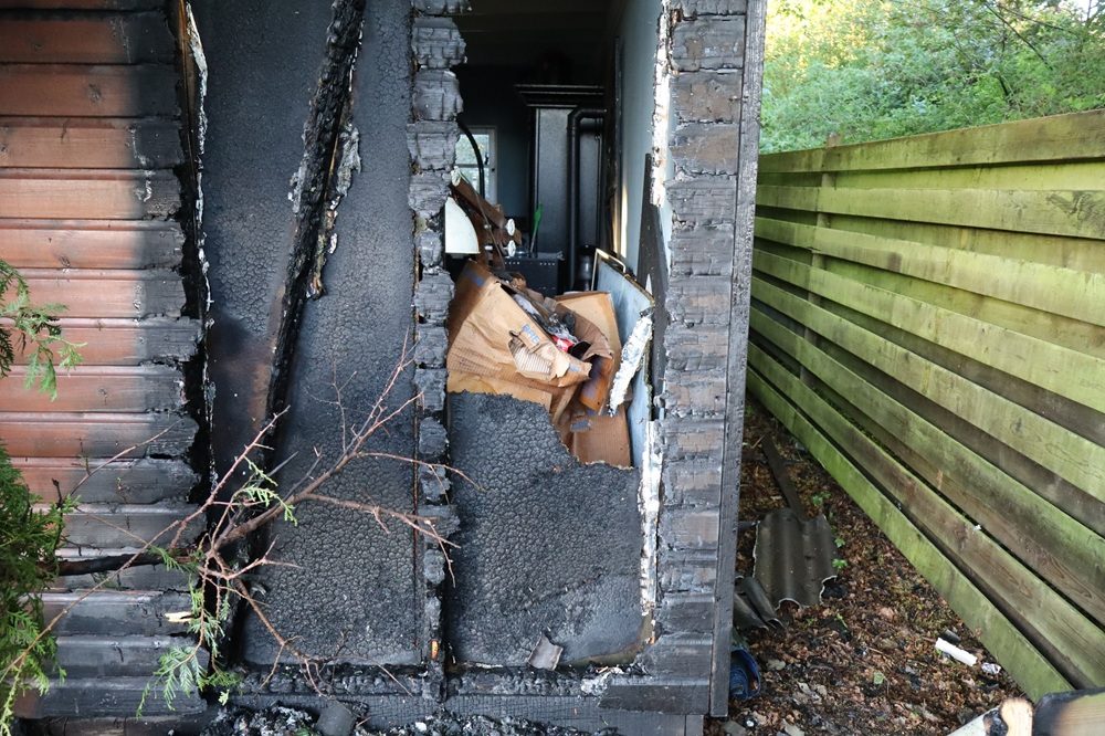 Brandstichter slaat zelf alarm en vlucht
