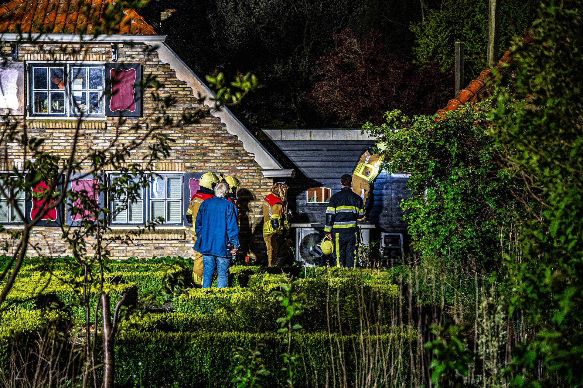 Steenmarter bevrijd uit dak van woning