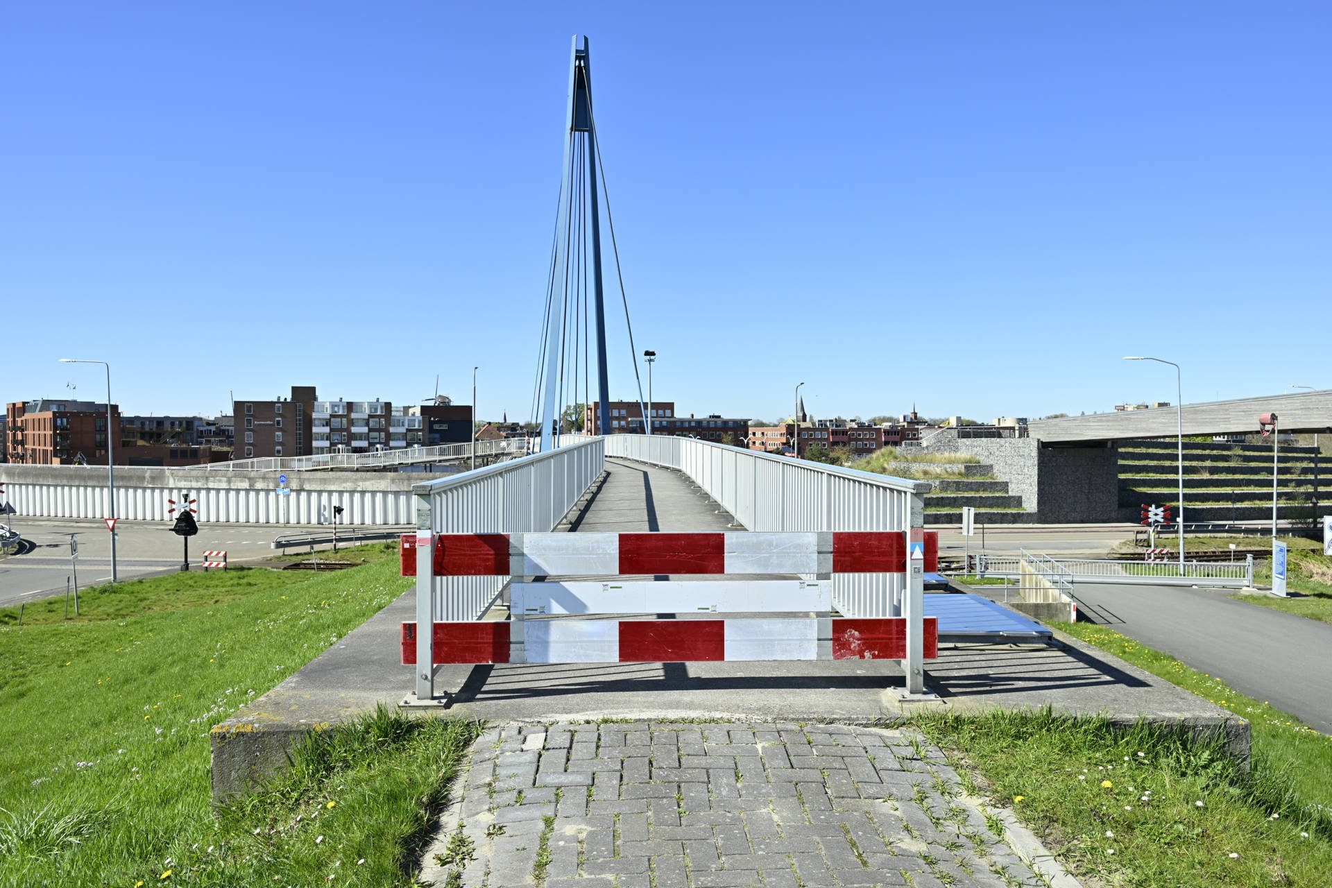 Keerweerbrug per direct afgesloten vanwege onveilige situatie