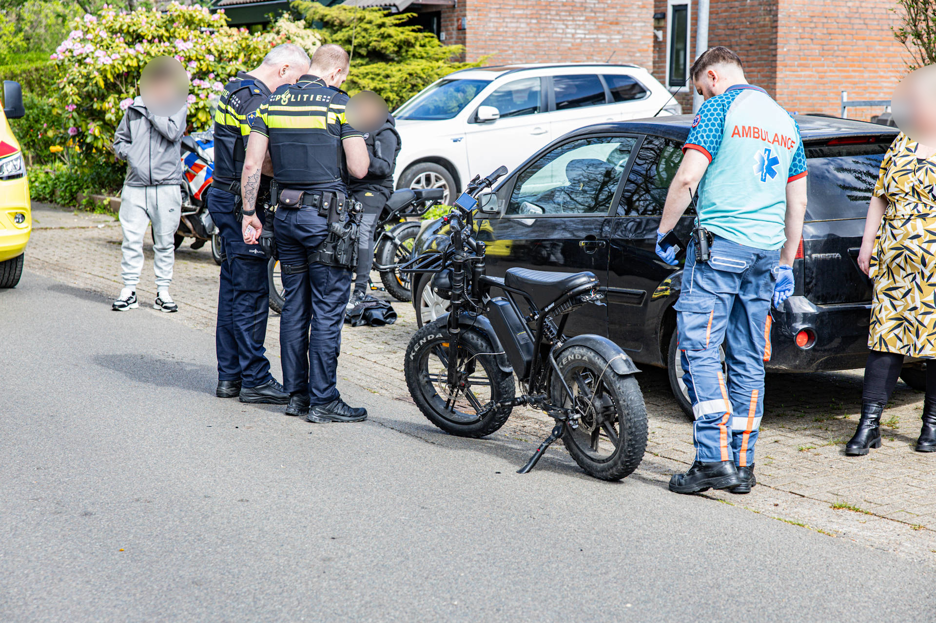 Fatbiker gewond bij botsing met scooterrijder