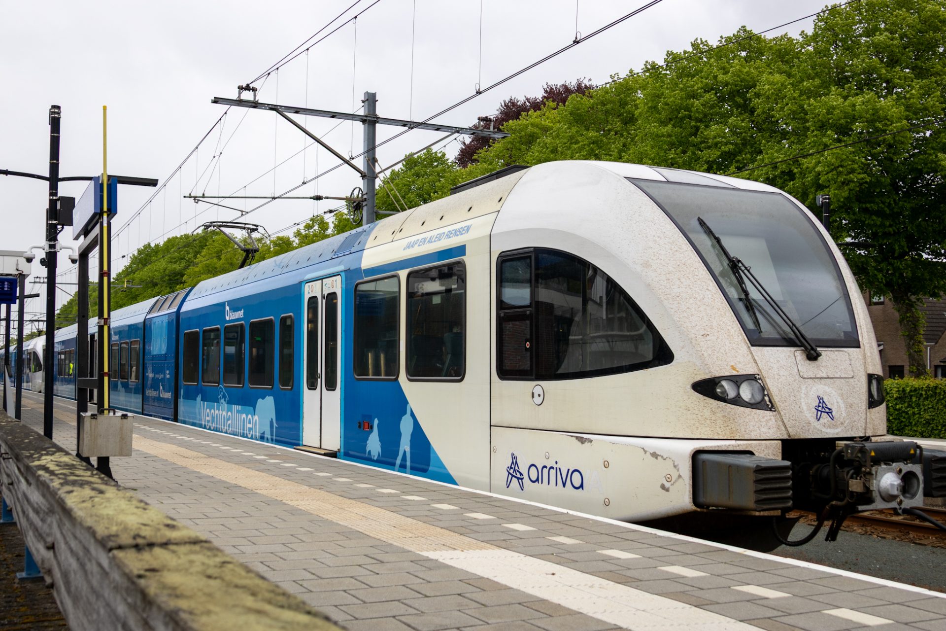 Verdachte aangehouden na vernieling trein met ijzeren pijp