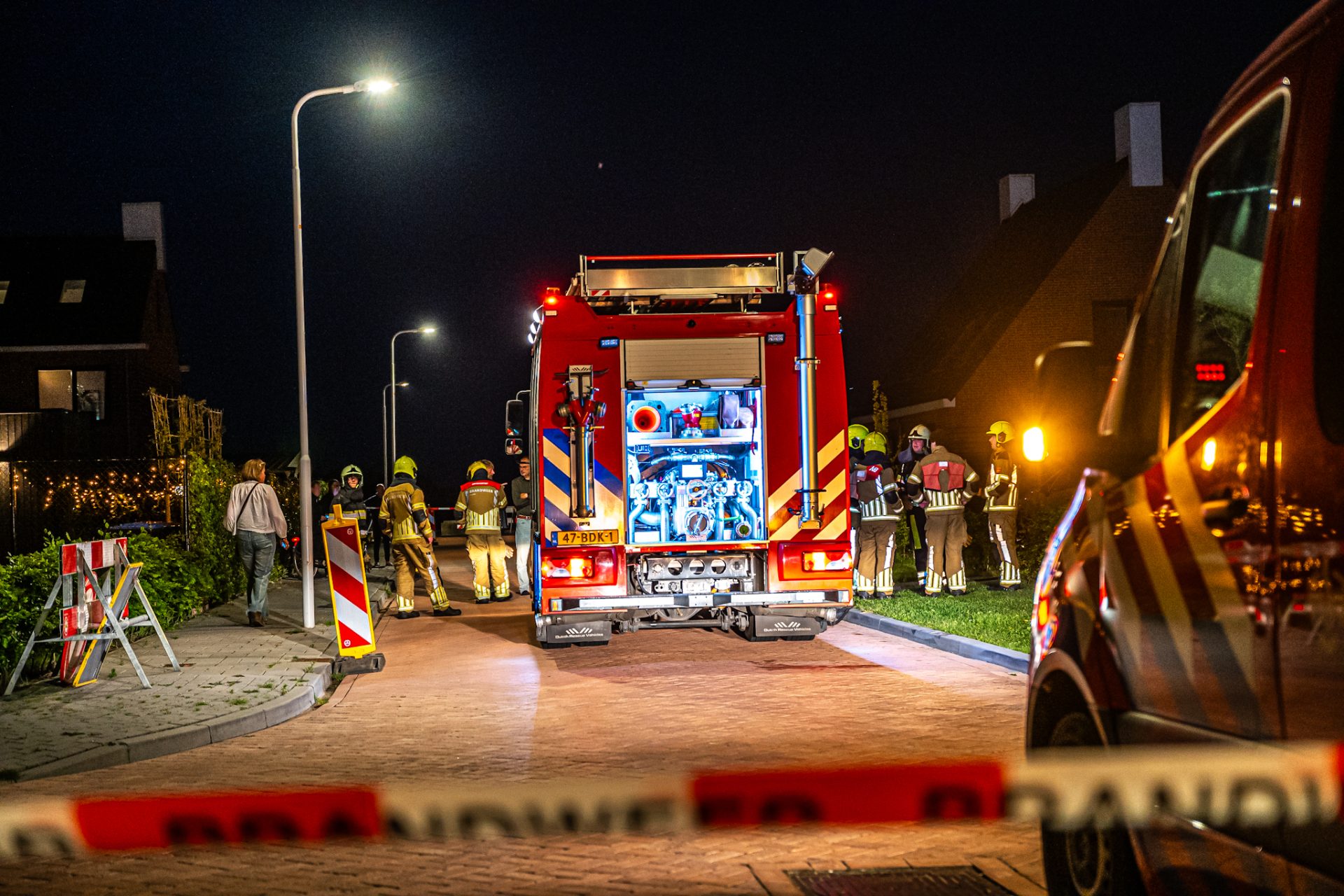 Brand in elektrakast naast woning