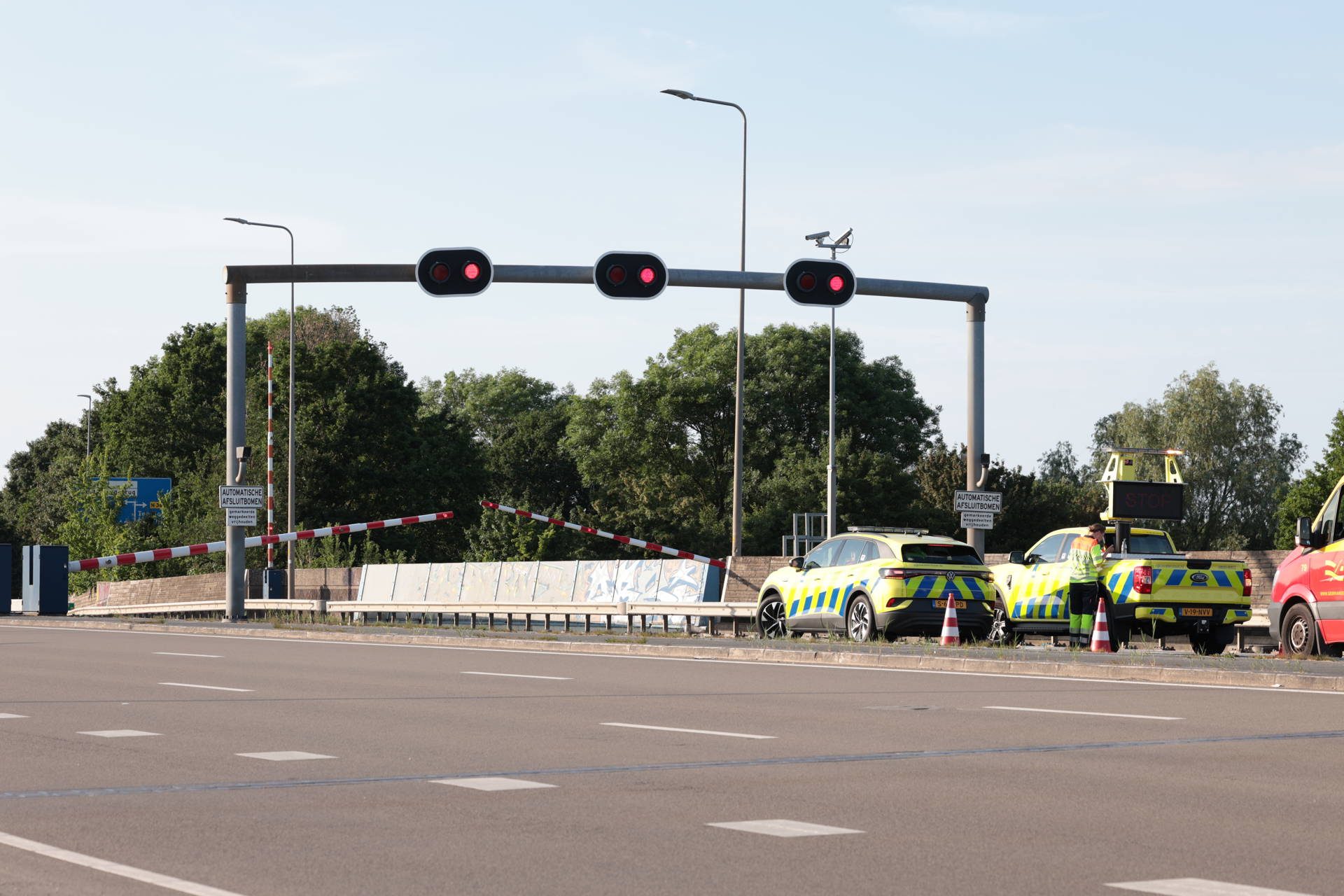 Brug afgesloten door storing aan slagbomen