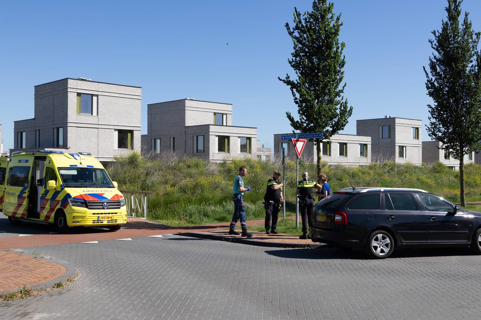 Fietsster gewond na aanrijding op kruising