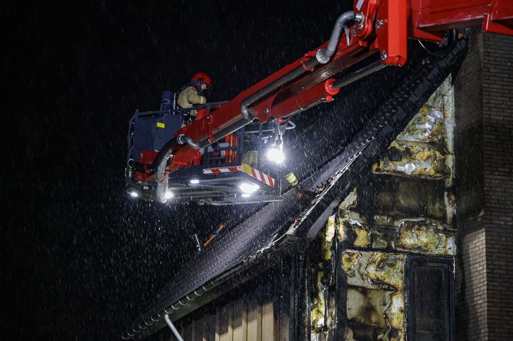 Veel schade aan nieuwbouwwoning door blikseminslag