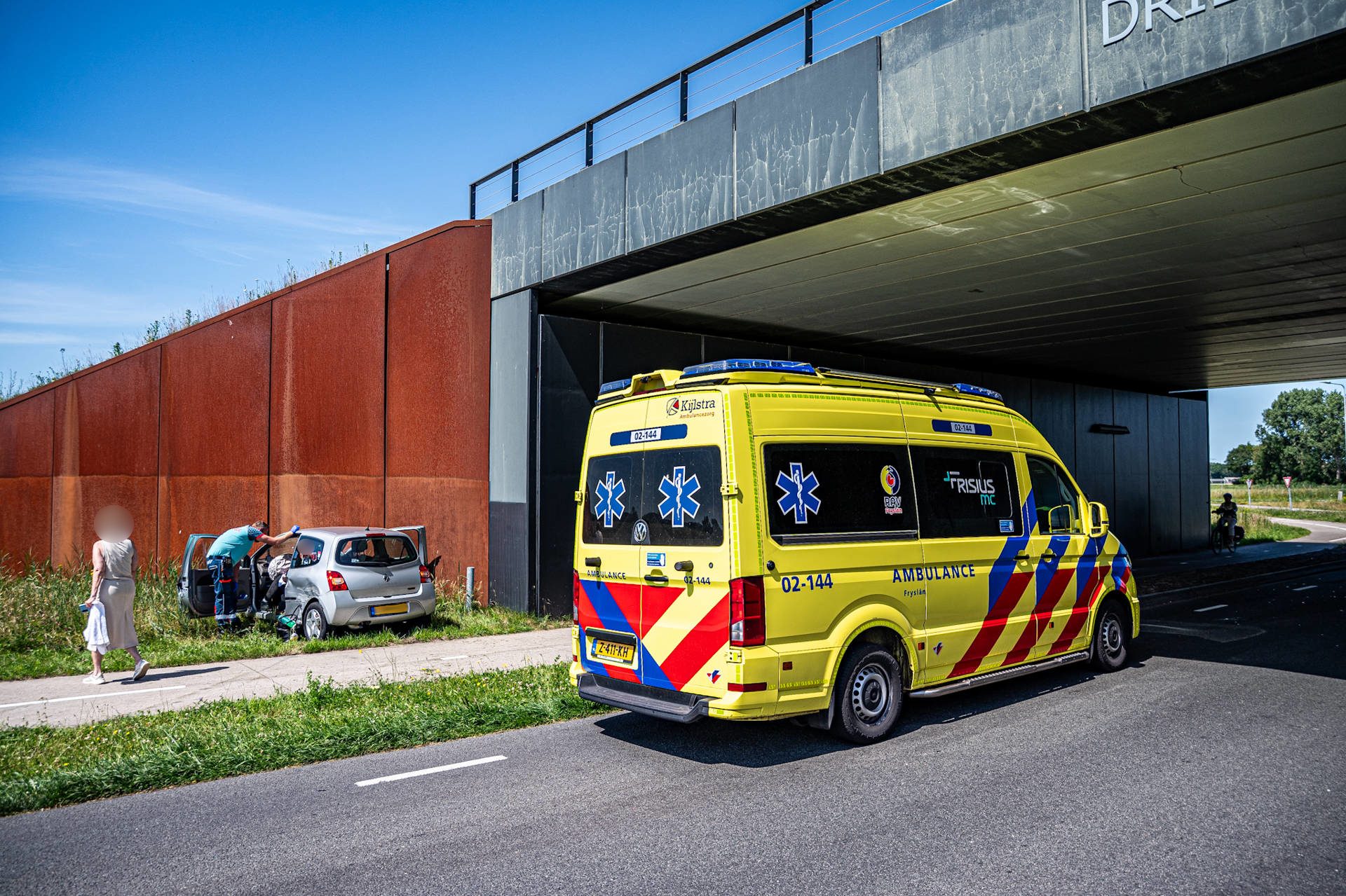 Veel schade na ongeval met twee voertuigen
