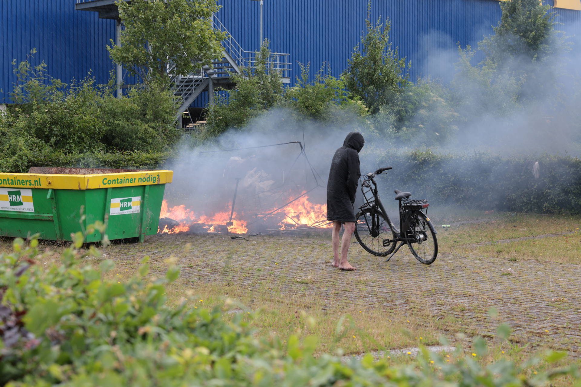 Tent verwoest door brand