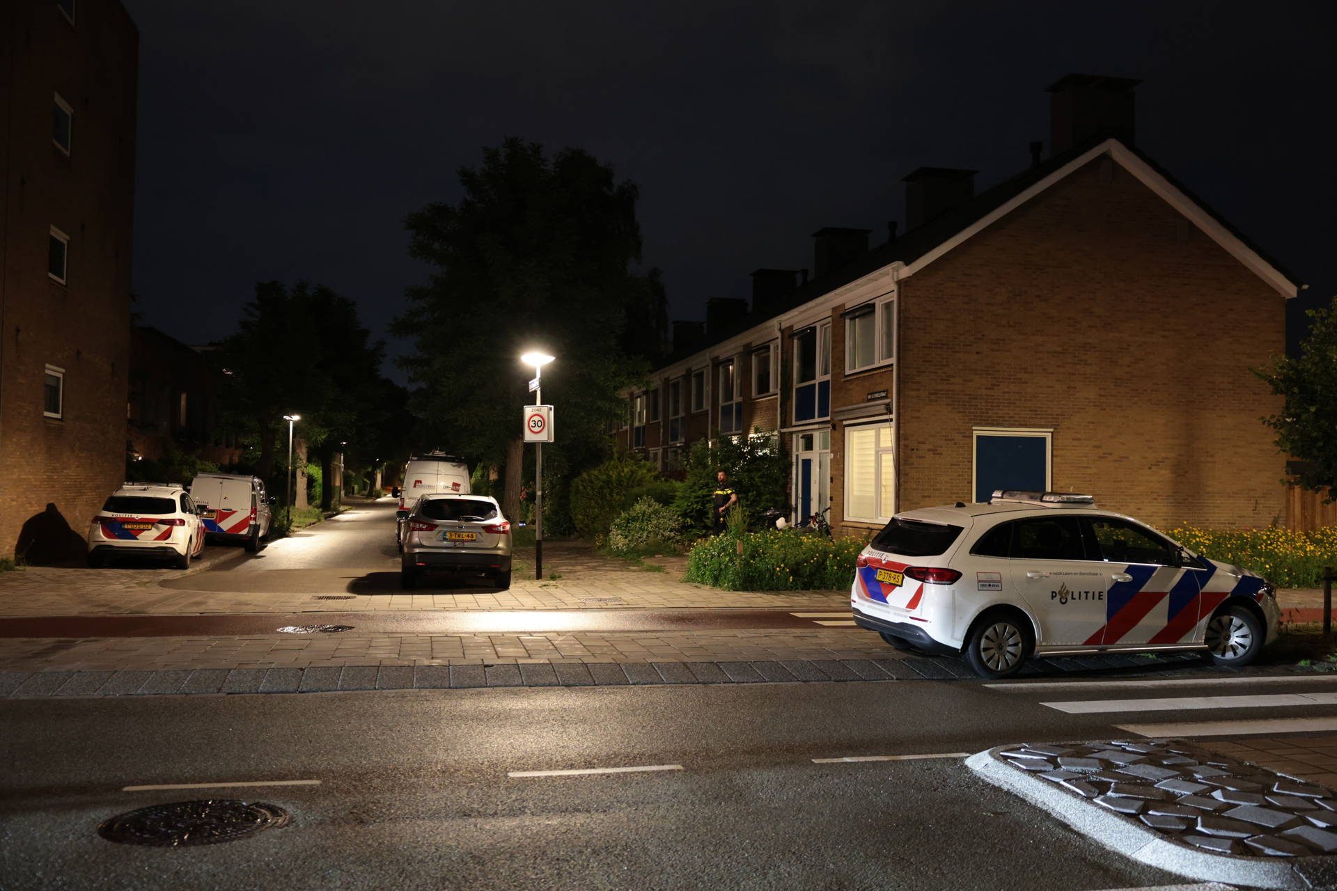 Persoon gewond bij mogelijke steekpartij