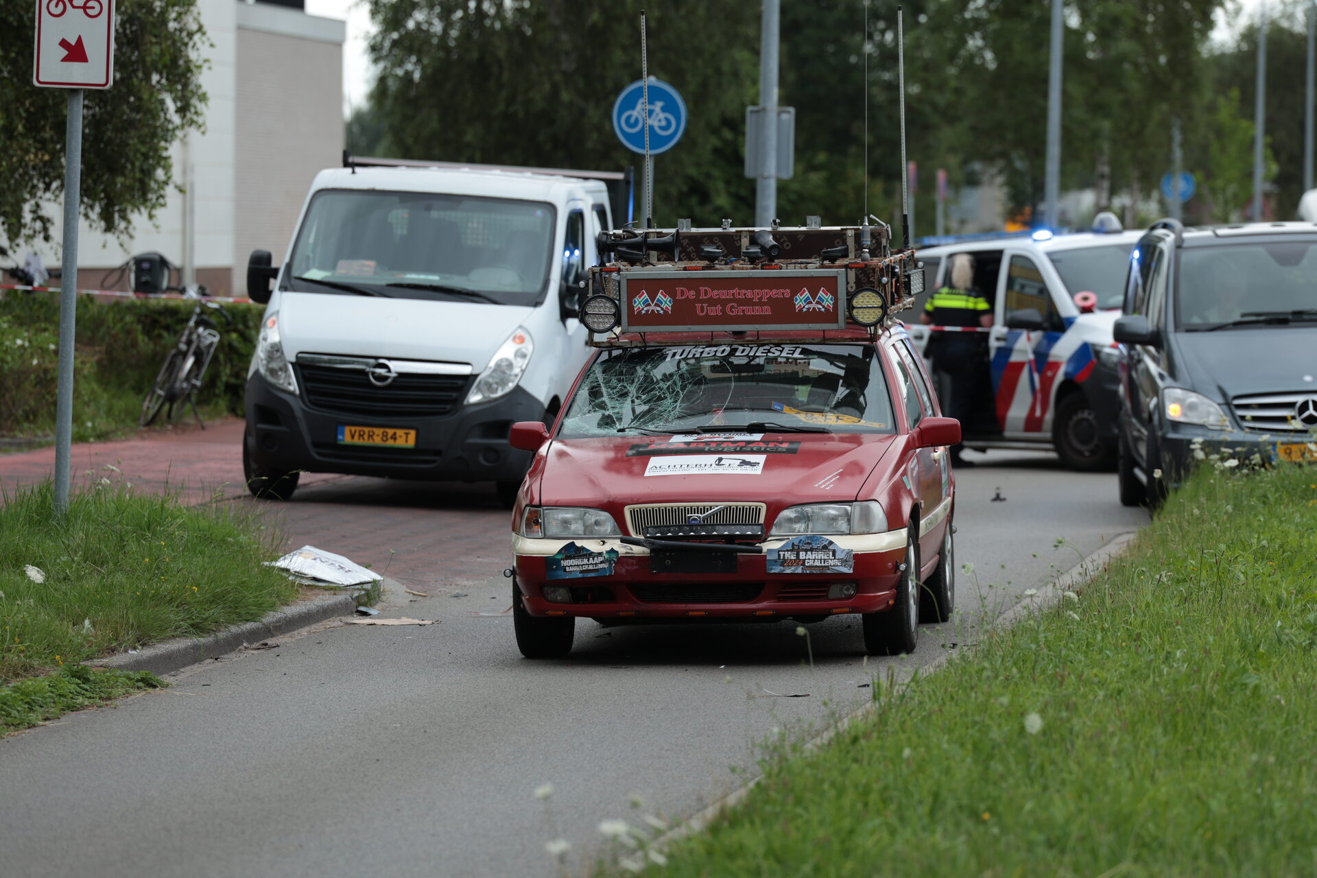 Scooterrijder ernstig gewond na botsing met auto