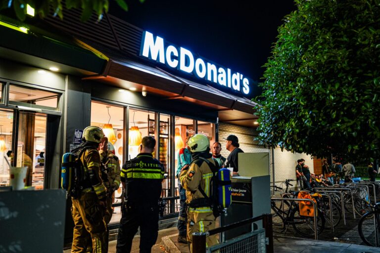 McDonald’s ontruimd nadat meerdere personen klachten krijgen