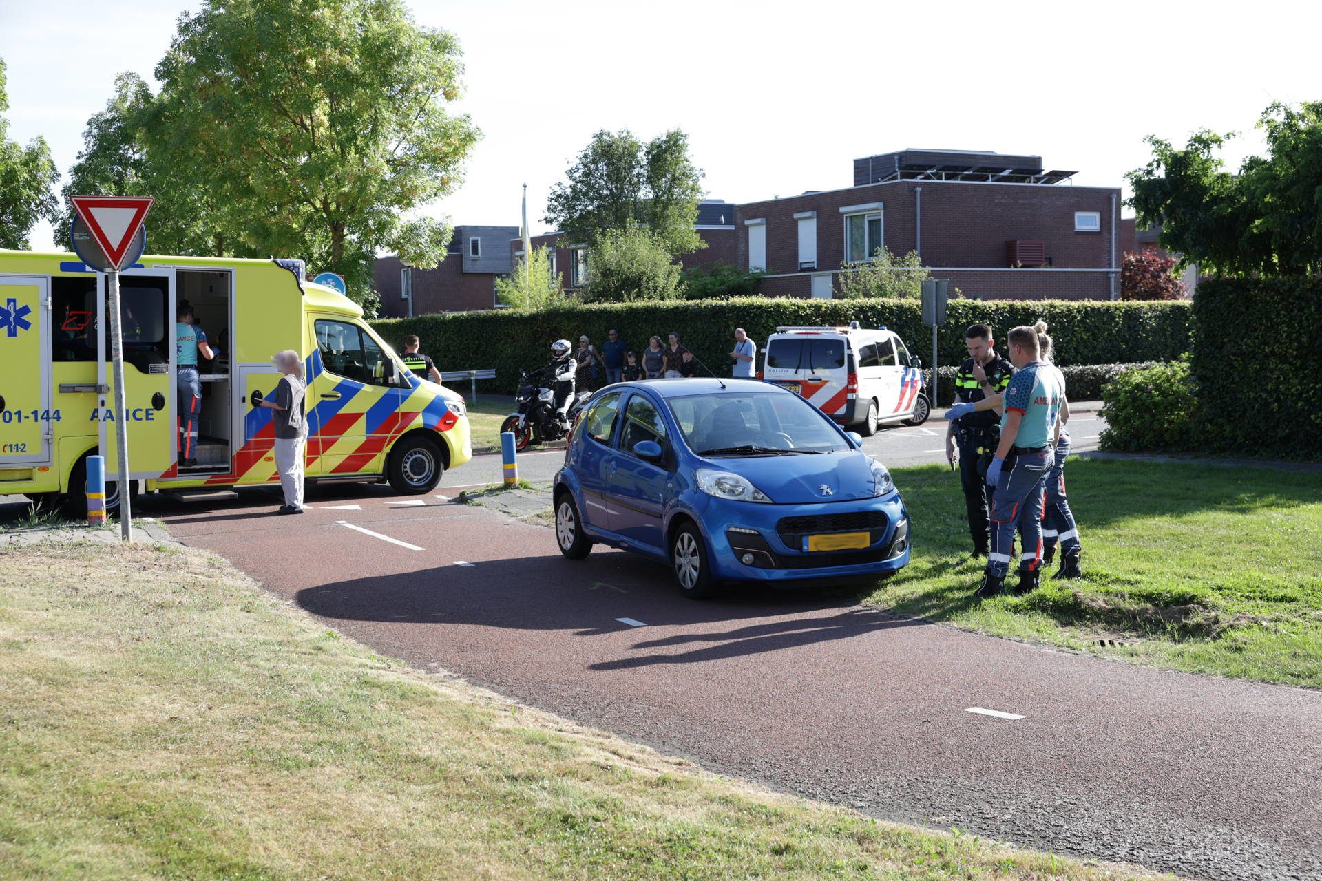 Fietser gewond bij aanrijding met auto