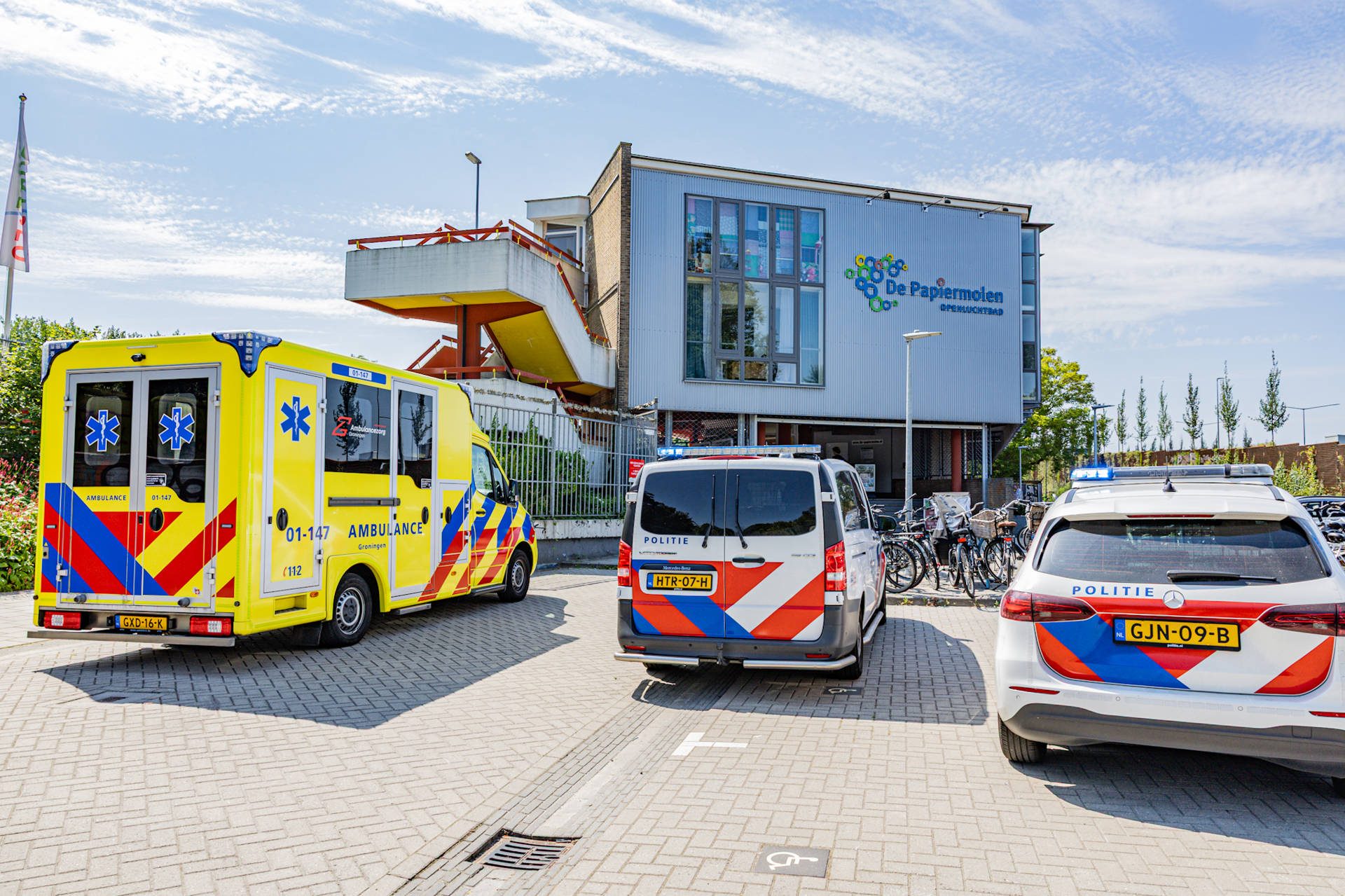 Persoon gewond bij incident bij zwembad