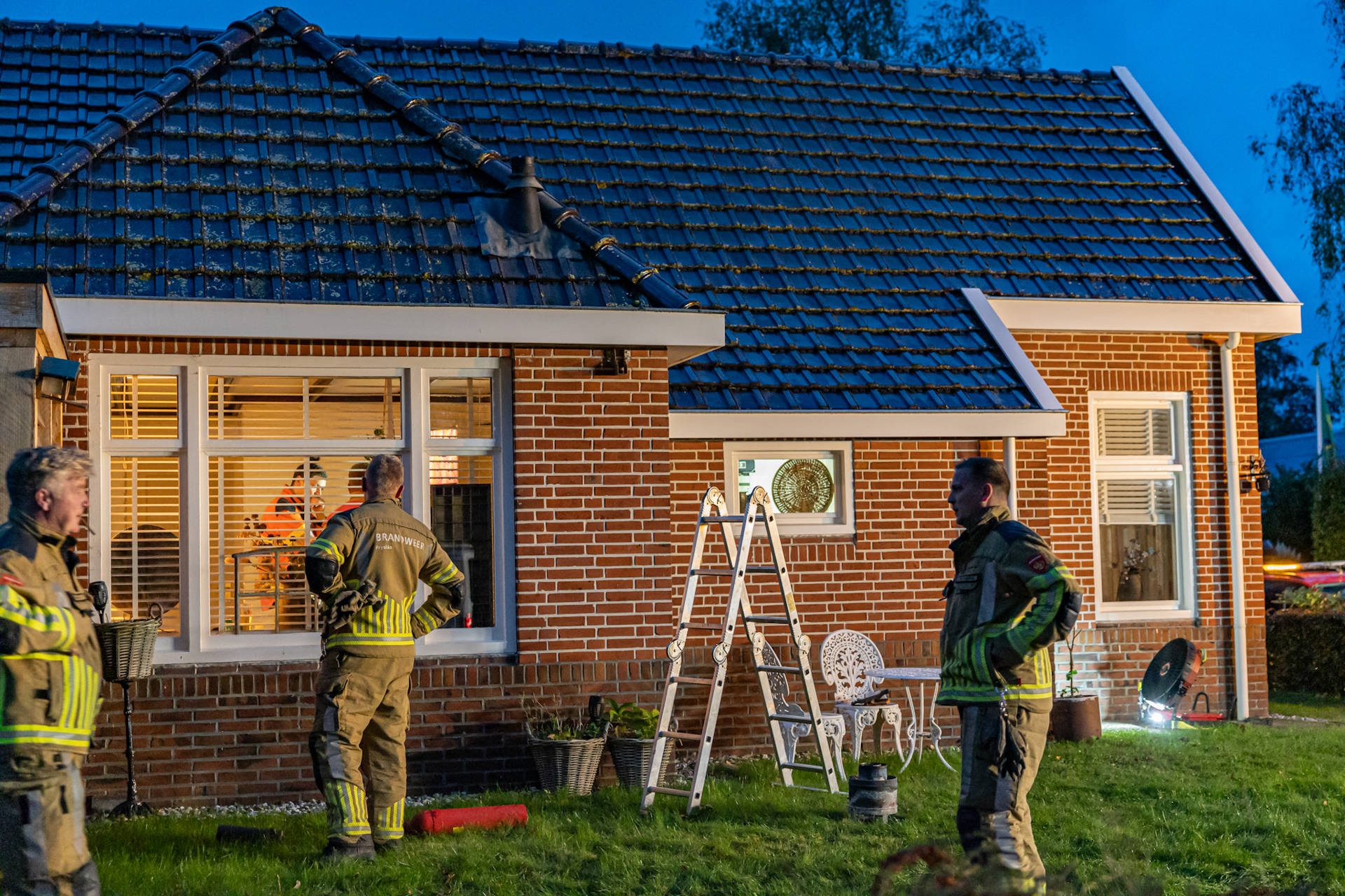 Bewoner blust zelf beginnende brand bij pelletkachel