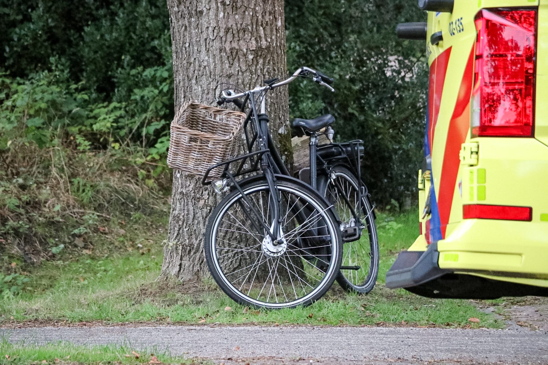 Automobilist ziet fietser over het hoofd bij oversteek