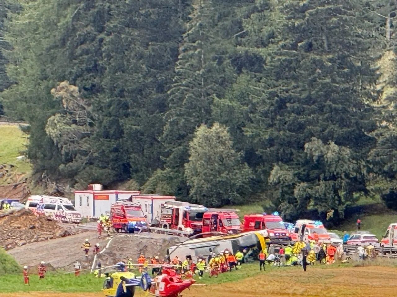 Bekende festivalvrijwilliger (75) omgekomen bij busdrama in Zwitserland