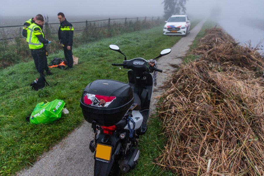 Scooterrijder ernstig gewond na val op fietspad