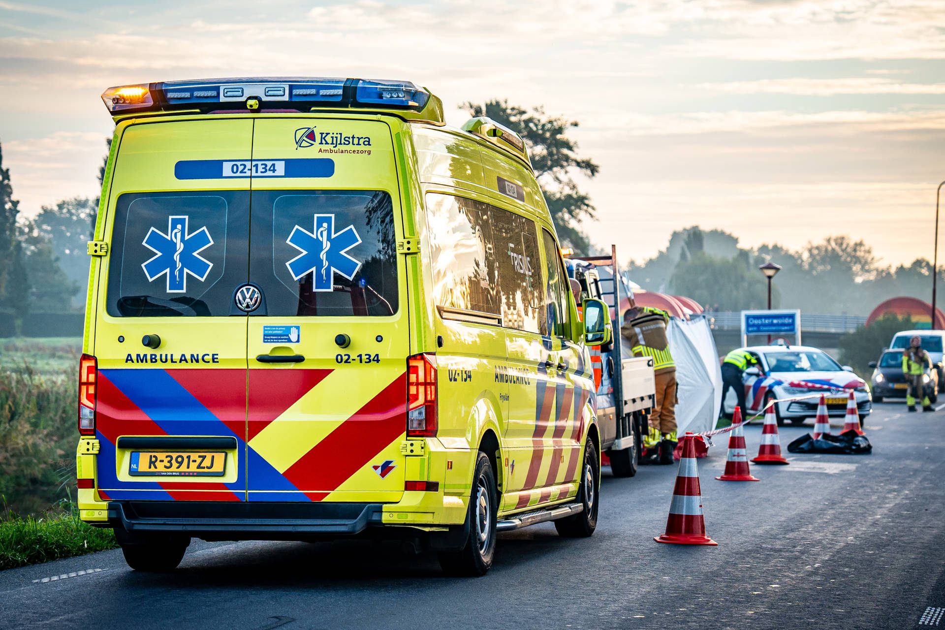 Dode gevonden in water, politie doet onderzoek