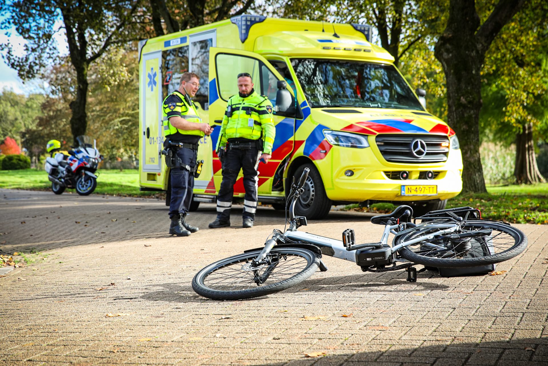 Fietser gewond bij aanrijding met personenauto